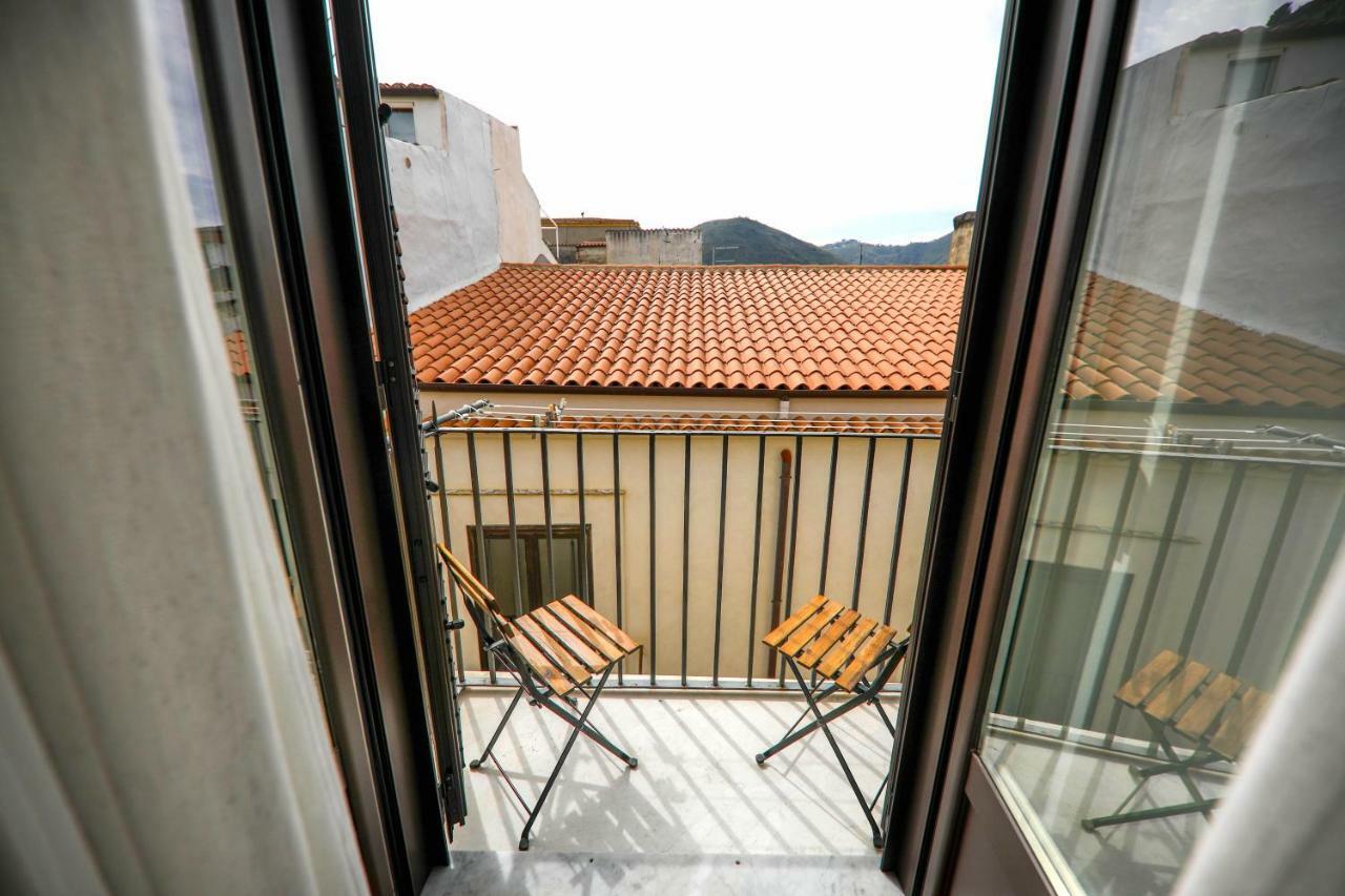 Agrodolce B&B Cefalu Exterior photo